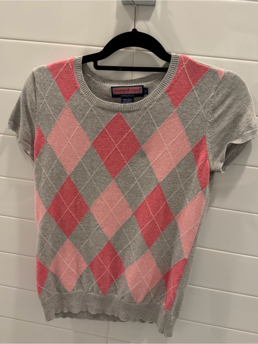Vineyard Vines Gray & Pink Argyle Short Sleeve Knit